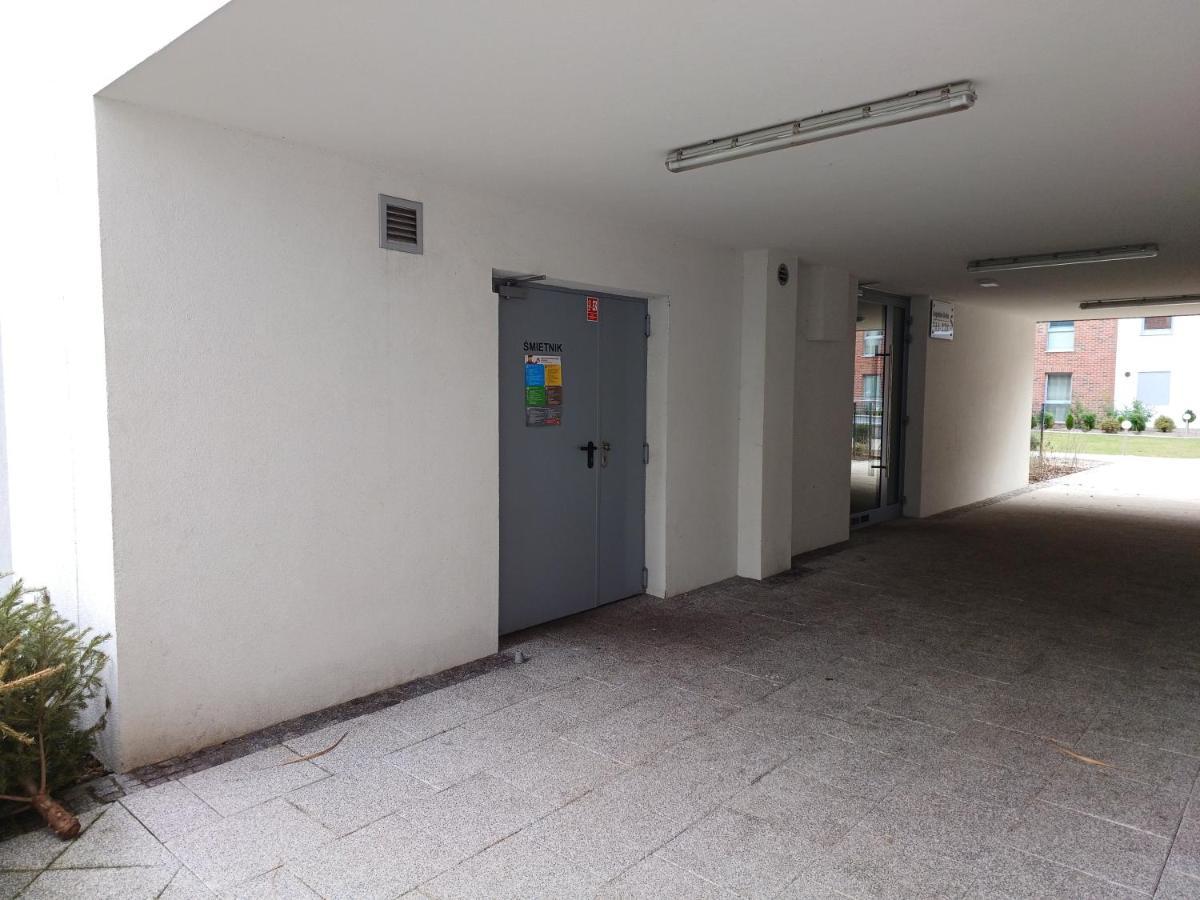 Mak Apartment Grobla - Free Parking - 3 Rooms Gdansk Exterior photo