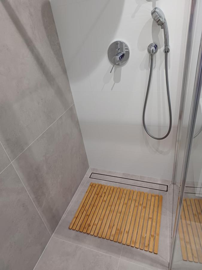 Mak Apartment Grobla - Free Parking - 3 Rooms Gdansk Exterior photo